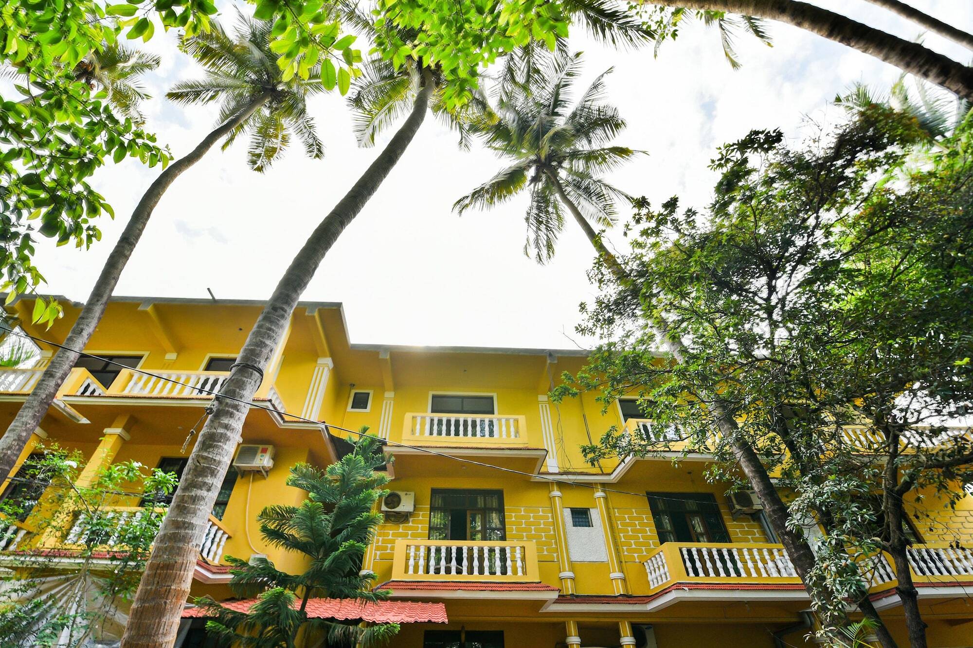 Oyo 17309 Maya'S Holiday House Calangute Exteriör bild